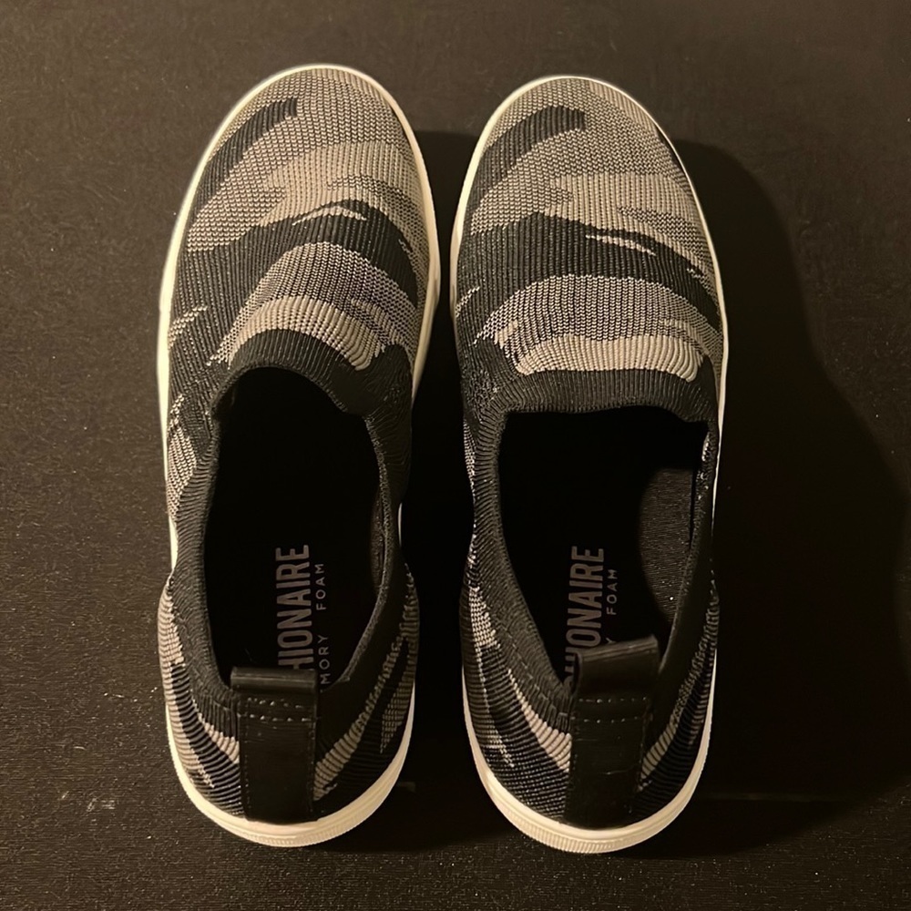 {Rory Beca} Slip on Camo Shoes